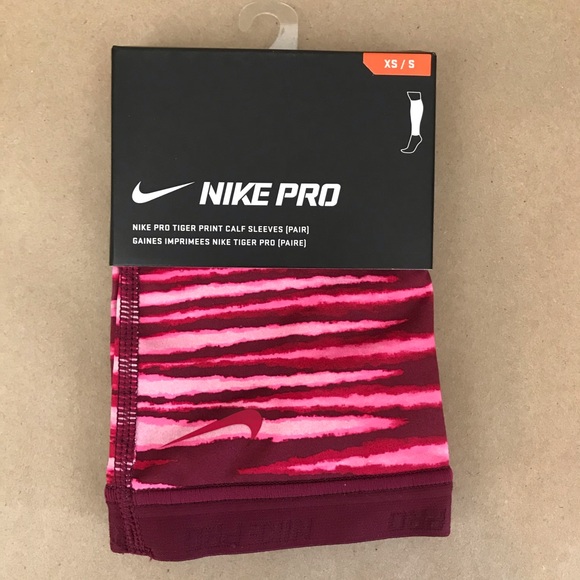 NWT Womens Nike Pro Calf Sleeves Sz XS/S Fuchsia - Picture 2 of 4